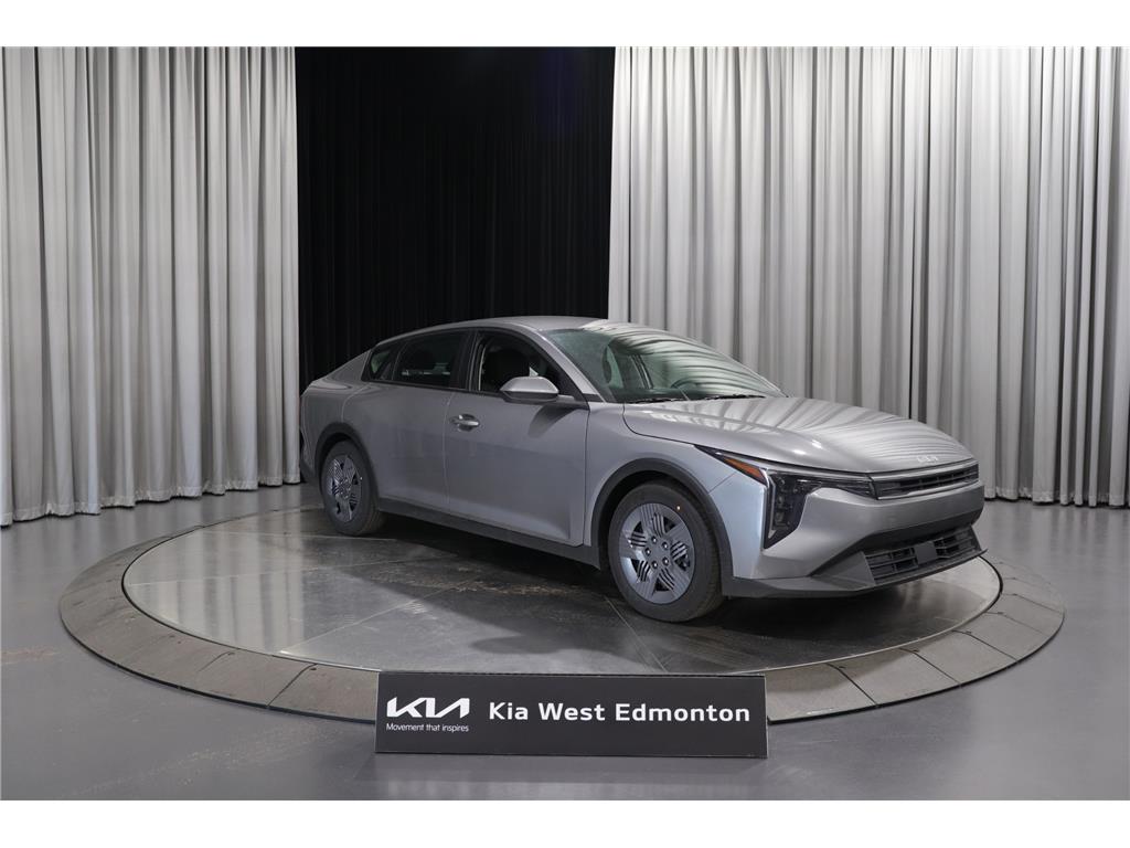 2025 Kia K4 LX - km