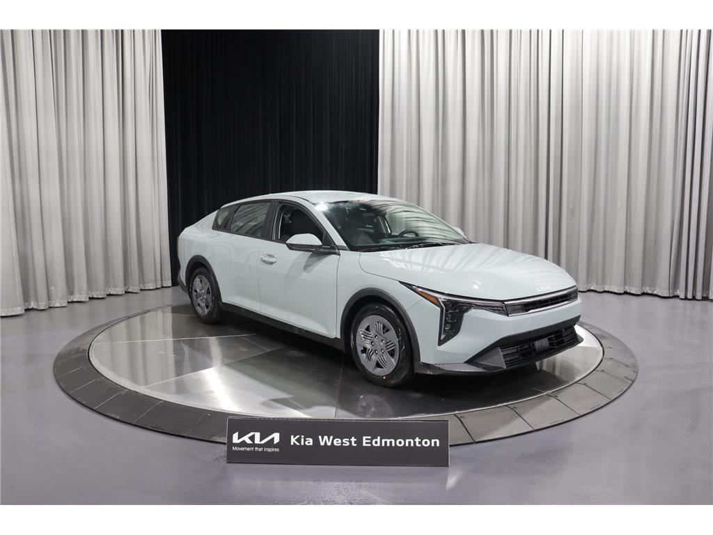 2025 Kia K4 LX - 3,174km
