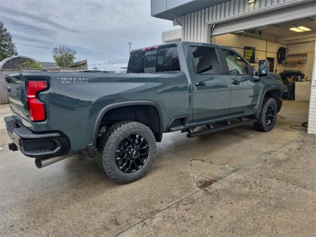 2026 Chevrolet Silverado 3500HD LT - 6km