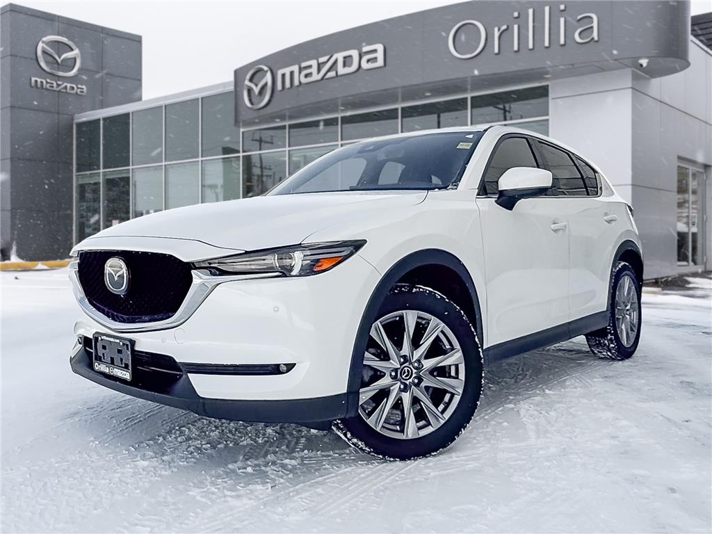 2021 Mazda CX-5 Signature - 41,738km