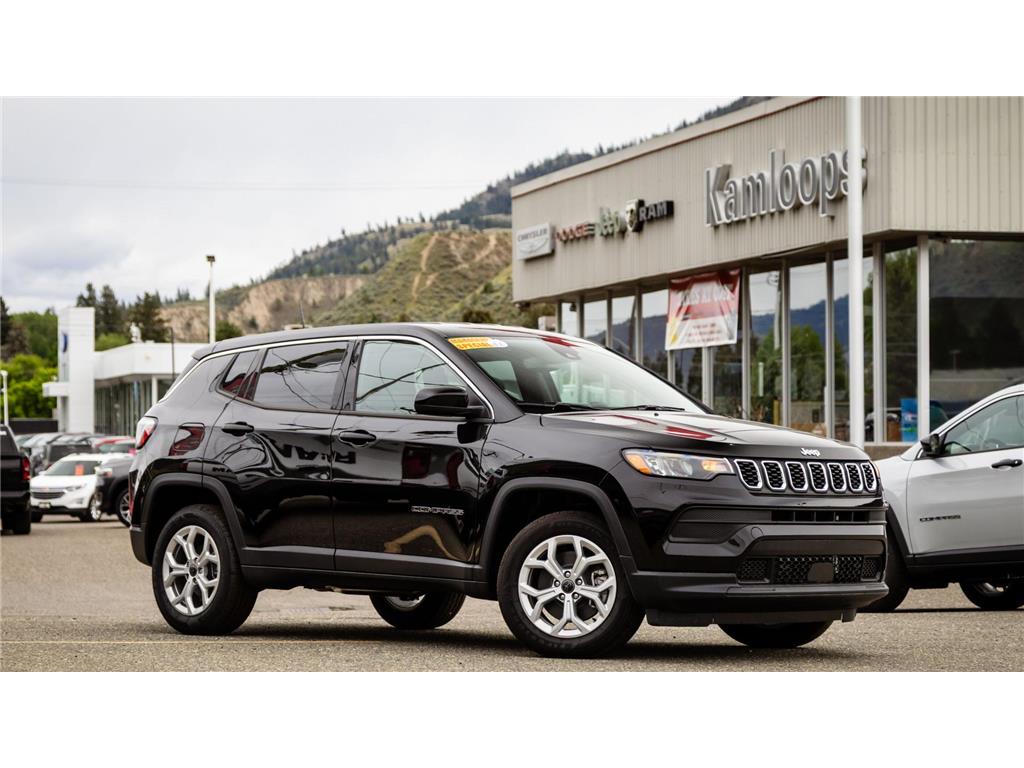 2025 Jeep Compass Sport - 38km