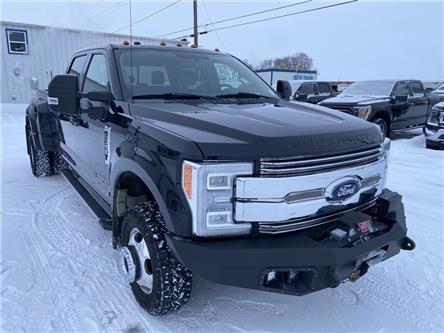 2017 Ford F-350 Lariat (Stk: 22014A) in Wilkie - Image 1 of 25