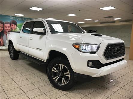 2018 Toyota Tacoma SR5 (Stk: 220205A) in Calgary - Image 1 of 12