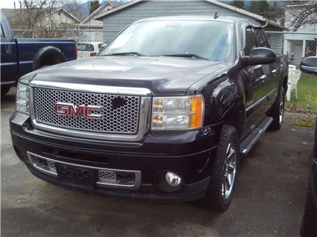 2010 GMC Sierra 1500 Denali (Stk: 1T060B) in Hope - Image 1 of 4