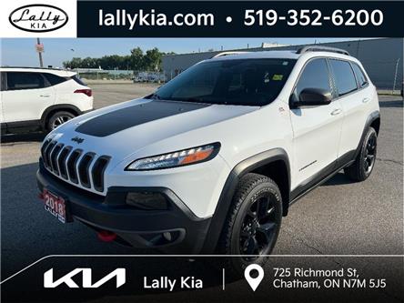 2018 Jeep Cherokee Trailhawk (Stk: K4442A) in Chatham - Image 1 of 29