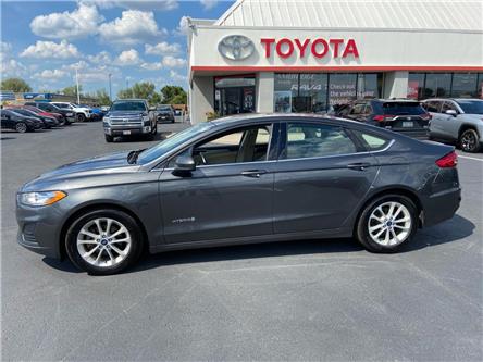2019 Ford Fusion Hybrid SE (Stk: P0061700) in Cambridge - Image 1 of 14