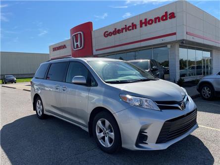 2019 Toyota Sienna LE 8-Passenger (Stk: U17222) in Goderich - Image 1 of 21