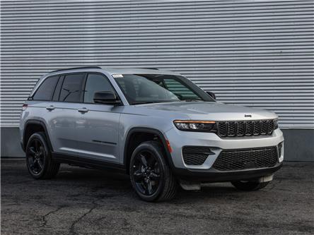2023 Jeep Grand Cherokee Laredo (Stk: G3-28) in Granby - Image 1 of 30
