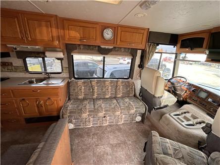 2004 Ford HURRICANE  (Stk: CCAS-9523) in Stony Plain - Image 1 of 24