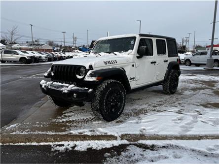 2023 Jeep Wrangler Willys 4 Door 4x4! MANUAL TRANSMISSION! (Stk: DCSC9915) in Rexton - Image 1 of 6