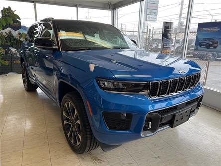 2023 Jeep Grand Cherokee Overland (Stk: 7200) in Fort Erie - Image 1 of 12