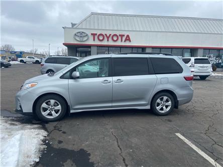 2020 Toyota Sienna LE 8-Passenger (Stk: P0062740) in Cambridge - Image 1 of 18