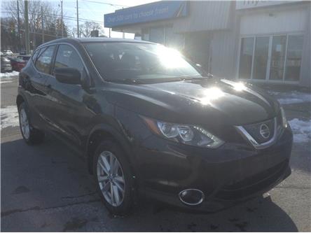 2018 Nissan Qashqai SV (Stk: 230102) in Kingston - Image 1 of 26