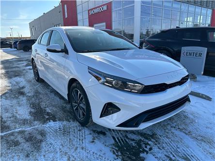 2023 Kia Forte EX (Stk: 7940) in Edmonton - Image 1 of 17