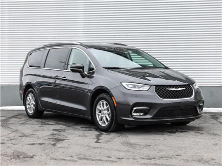 2021 Chrysler Pacifica Touring-L (Stk: G23-081) in Granby - Image 1 of 33