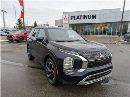 2023 Mitsubishi Outlander LE (Stk: P6053) in Calgary - Image 1 of 20