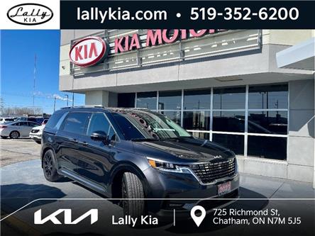 2023 Kia Carnival SX (Stk: K4659) in Chatham - Image 1 of 30