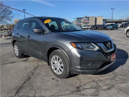 2018 Nissan Rogue S (Stk: 46461) in Windsor - Image 1 of 15