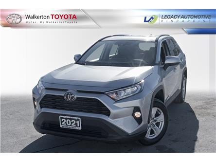 2021 Toyota RAV4 XLE (Stk: PM027) in Walkerton - Image 1 of 18