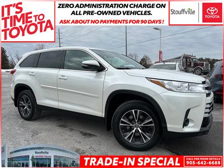 2019 Toyota Highlander LE (Stk: 230198A) in Whitchurch-Stouffville - Image 1 of 20