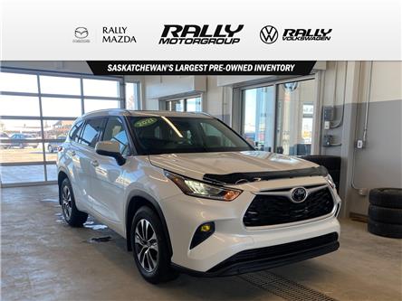 2021 Toyota Highlander XLE (Stk: V1876A) in Prince Albert - Image 1 of 14