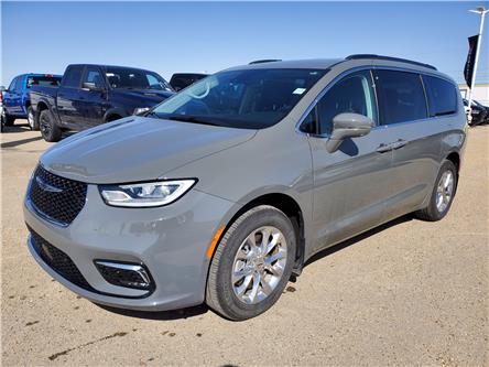 2022 Chrysler Pacifica Touring L (Stk: 22DR4129A) in Devon - Image 1 of 11