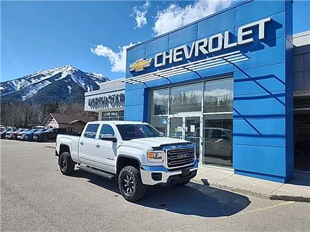 2015 GMC Sierra 2500HD SLE (Stk: 17900P) in Fernie - Image 1 of 10