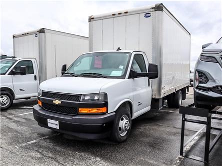 2020 Chevrolet Express Cutaway 4500 4500 Van (Stk: X39841) in Langley City - Image 1 of 12