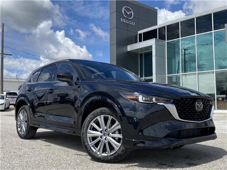 2023 Mazda CX-5 Signature (Stk: NM3759) in Chatham - Image 1 of 24