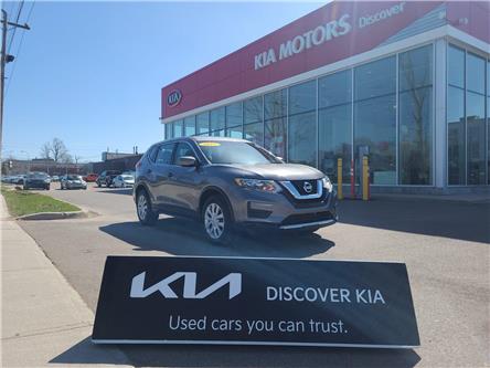 2017 Nissan Rogue S (Stk: S18910) in Charlottetown - Image 1 of 17