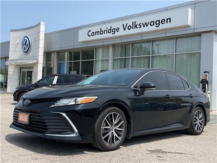2022 Toyota Camry Hybrid XLE (Stk: T7528A) in Cambridge - Image 1 of 21