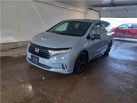 2023 Honda Odyssey Black Edition (Stk: F172840) in Regina - Image 1 of 35