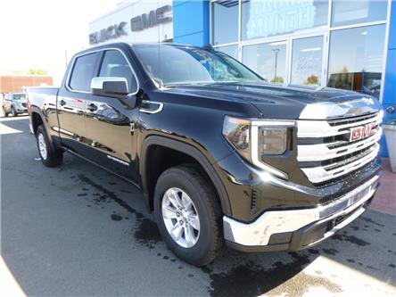 2023 GMC Sierra 1500 SLE (Stk: 82136) in Drumheller - Image 1 of 35