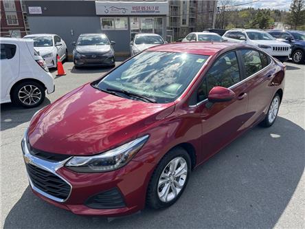 2019 Chevrolet Cruze LT (Stk: 18855) in Sackville - Image 1 of 29