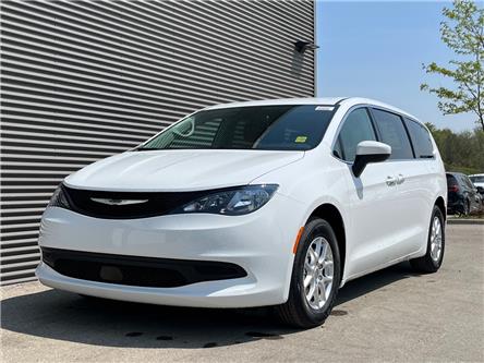 2023 Chrysler Grand Caravan SXT (Stk: 23307) in London - Image 1 of 27