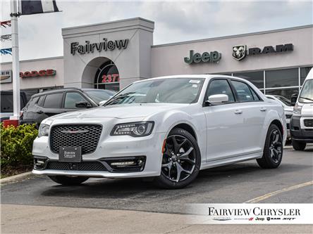 2023 Chrysler 300 S (Stk: PH1422) in Burlington - Image 1 of 32
