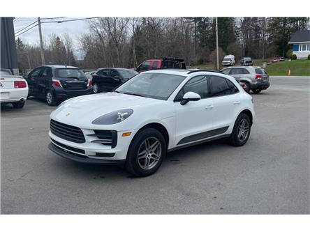 2020 Porsche Macan Base in Saint-Eustache - Image 1 of 15