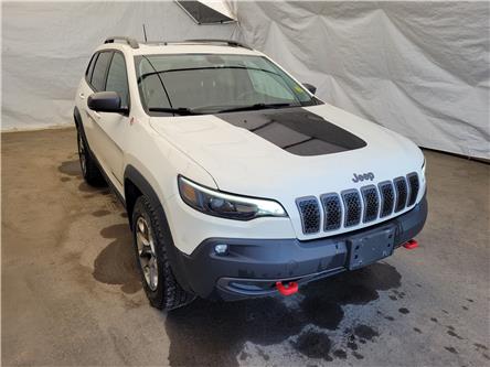 2019 Jeep Cherokee Trailhawk (Stk: 33081) in Thunder Bay - Image 1 of 19