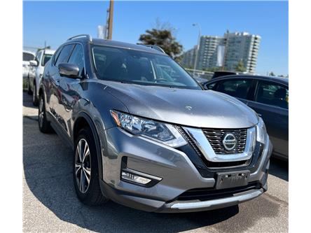 2019 Nissan Rogue SV in Thornhill - Image 1 of 5