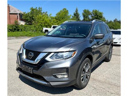 2019 Nissan Rogue SV in Thornhill - Image 1 of 5