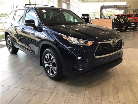 2023 Toyota Highlander XLE (Stk: 39691) in Edmonton - Image 1 of 33