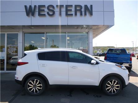 2017 Kia Sportage EX (Stk: 82111-3) in Drumheller - Image 1 of 37