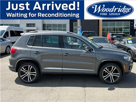 2017 Volkswagen Tiguan Highline (Stk: P-1519A) in Calgary - Image 1 of 2