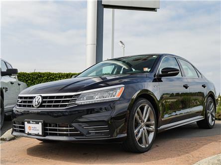 2017 Volkswagen Passat 1.8 TSI Highline (Stk: 23PH4335A) in Surrey - Image 1 of 30