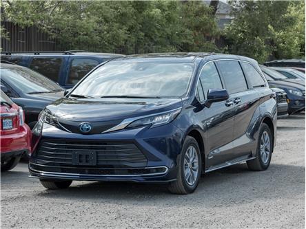 2021 Toyota Sienna XLE 8-Passenger (Stk: N82937A) in Toronto - Image 1 of 4