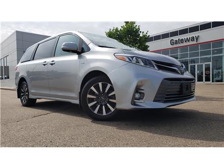 2020 Toyota Sienna XLE 7-Passenger (Stk: T9594) in Edmonton - Image 1 of 34