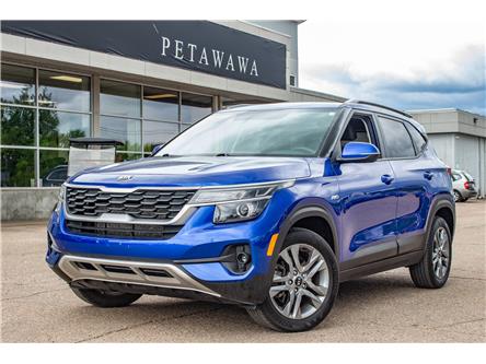 2021 Kia Seltos LX (Stk: 23165A) in Petawawa - Image 1 of 15