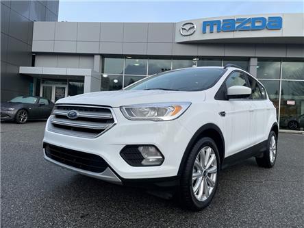 2019 Ford Escape SEL (Stk: P4607) in Surrey - Image 1 of 15