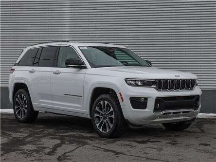 2023 Jeep Grand Cherokee Overland (Stk: B23-50) in Cowansville - Image 1 of 37