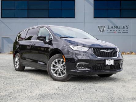 2023 Chrysler Pacifica Touring-L (Stk: P570507) in Surrey - Image 1 of 21